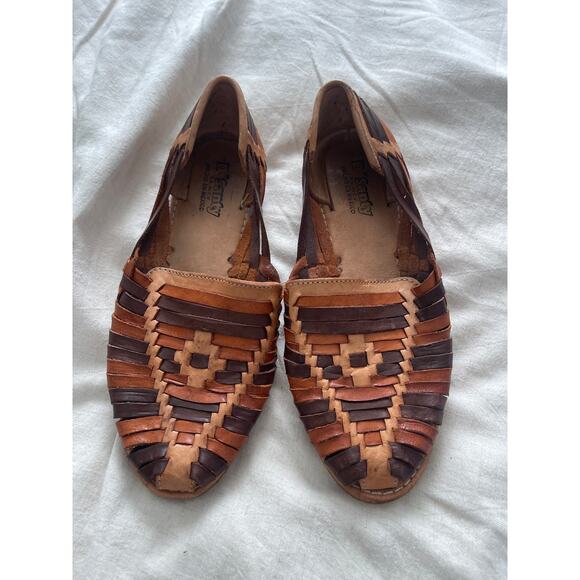 Traditional Woven Leather Mexican D'Santy Huarache Sandals - Picture 1 of 5